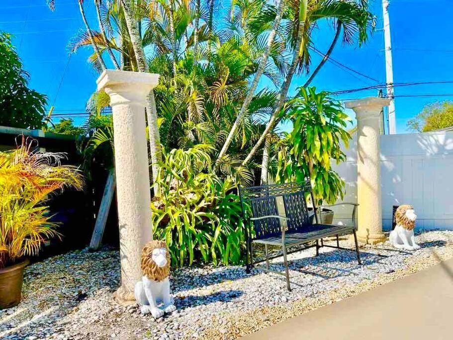 Jungle To Beach 4 R 3 Bedroom Family And Pet Heated Pool N Airport N Beach N Hard Rock Fort Lauderdale Extérieur photo